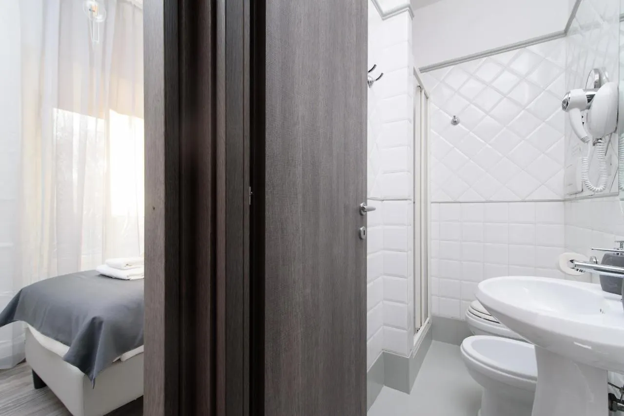 White Caesar Guesthouse Řím 2*,